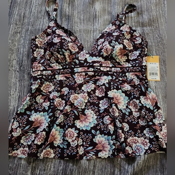 Floral Tankini Swim Top, V Neck, Adjustable Straps, Swimsuit Top‎ - Picture 2 of 9